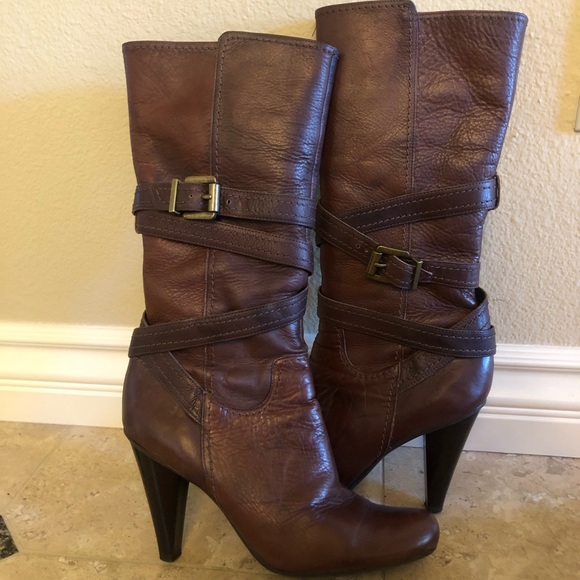 BCBGirls Brown Leather Boots. US Size 7.5 - Picture 2 of 3